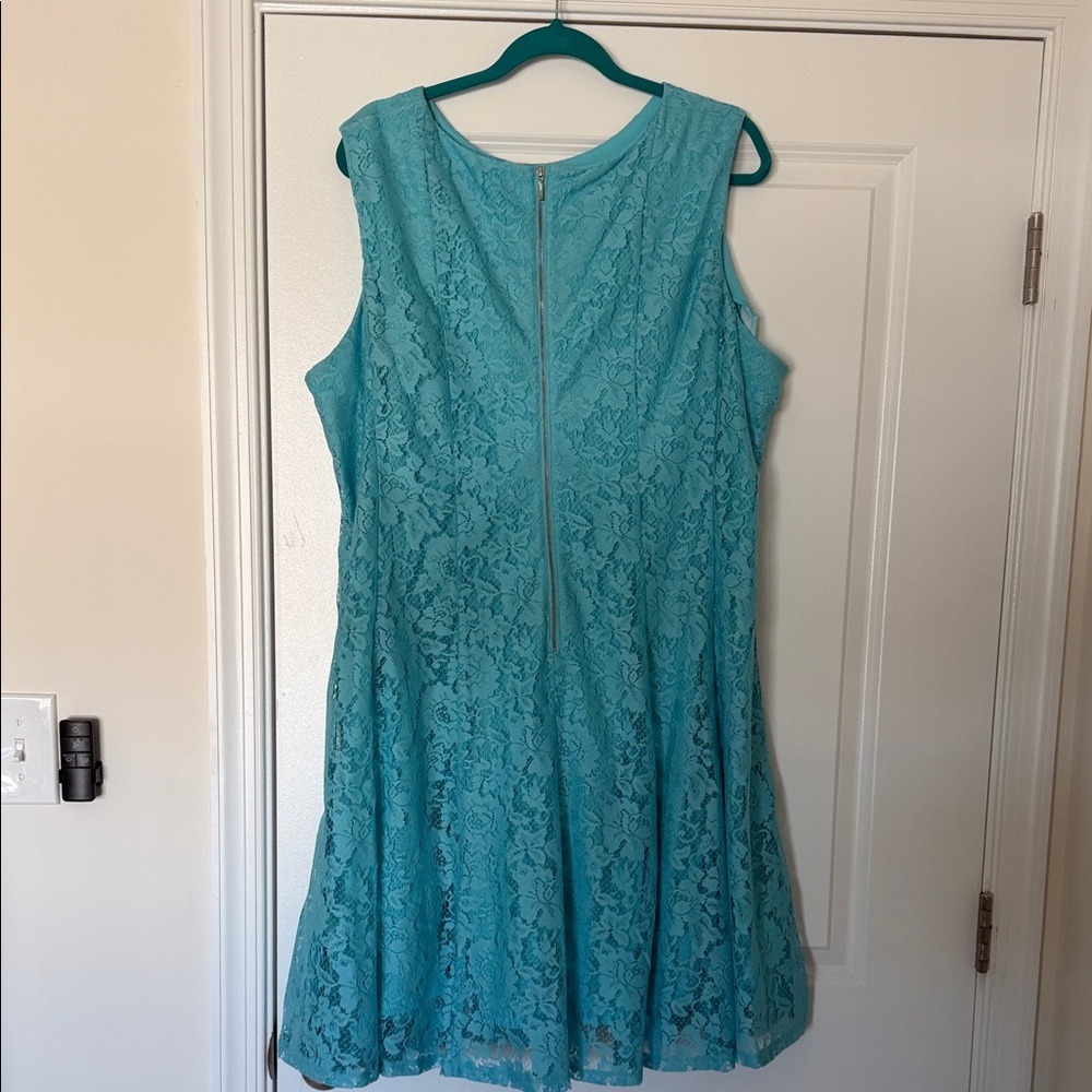 Dress Barn Sleeveless Lace A-Line Dress - Picture 3 of 5
